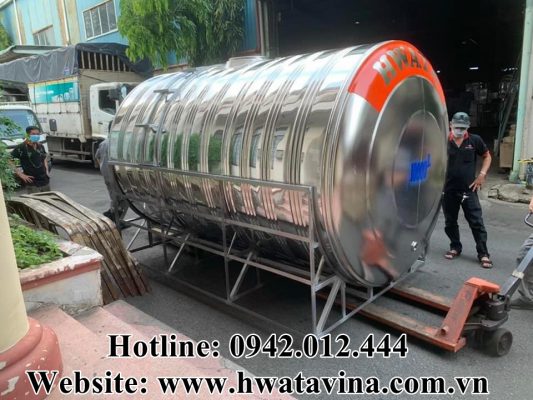 Bồn được thiết kế chắc chắn, phù hợp với nhiều địa hình