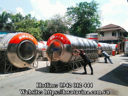 Bồn inox được cấu tạo từ nguyên liệu bền bỉ với thời gian
